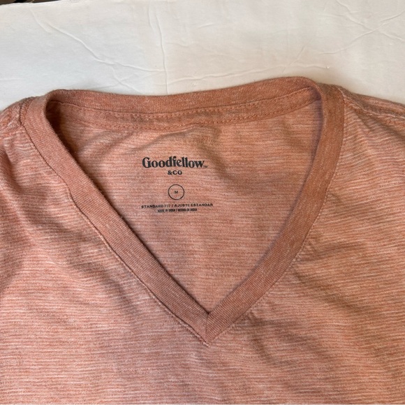 Goodfellow & Co Men’s V-Neck Tee in Warm Orange Standard Fit Short Sleeve M - Picture 3 of 10